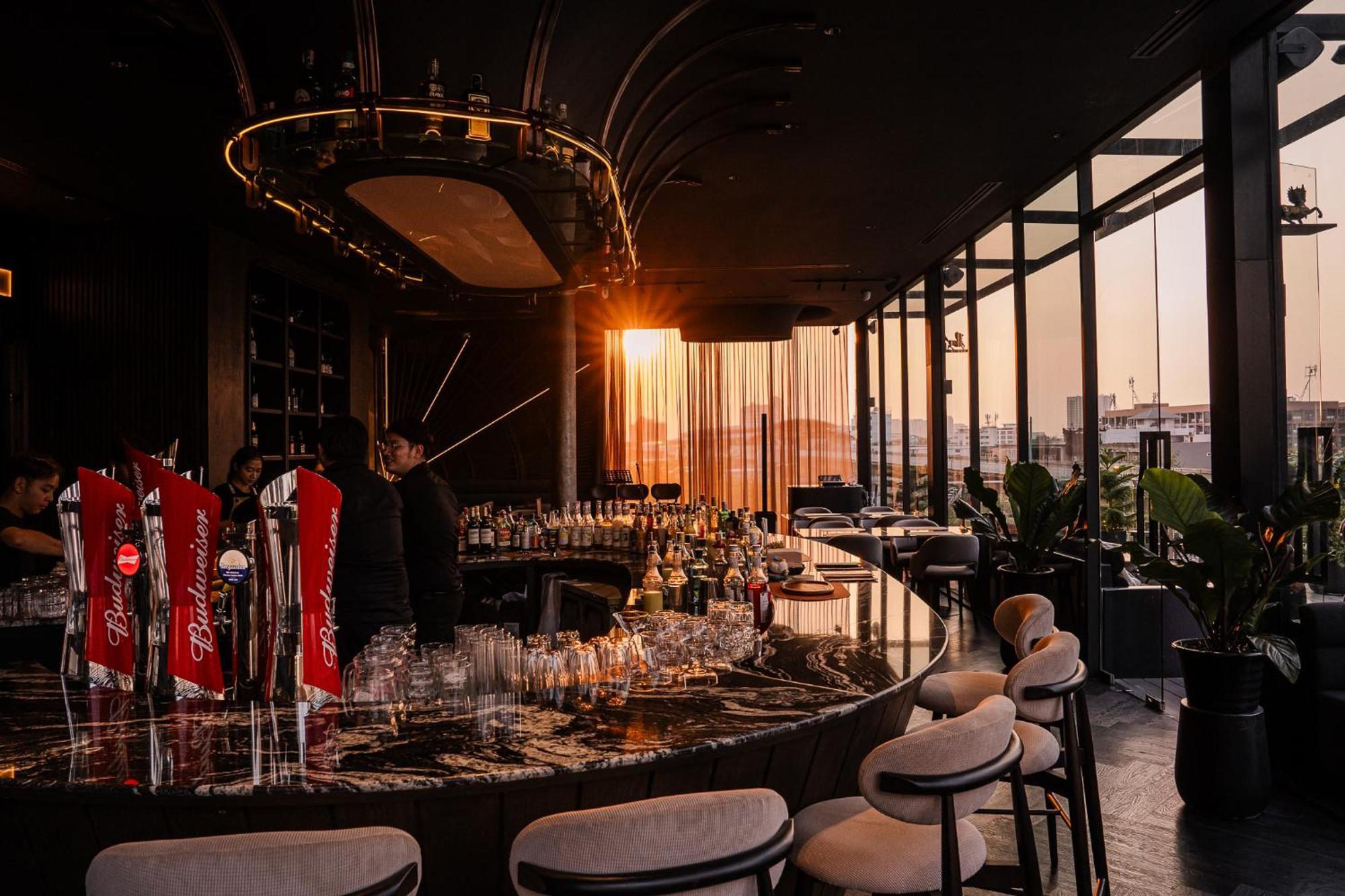 Cascade Hotel Bangkok Ngoại thất bức ảnh